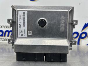 Gebruikte Computer Motormanagement Peugeot 208 II (UB/UH/UP) 1.2 Vti 12V PureTech 75 Prijs € 175,00 Margeregeling aangeboden door Gebr Opdam B.V.