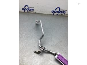 Gebruikte Airco Leiding Nissan Micra (K14) 0.9 IG-T 12V Prijs € 50,00 Margeregeling aangeboden door Gebr Opdam B.V.