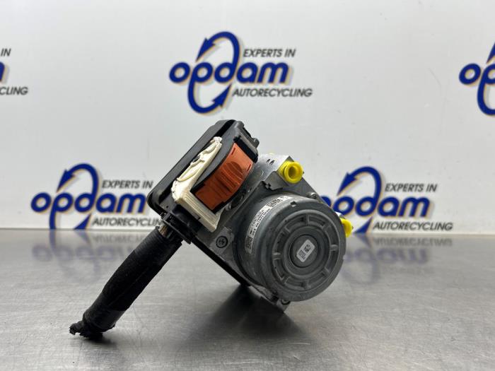 Gebruikte ABS Pomp Peugeot 208 II (UB/UH/UP) 1.2 Vti 12V PureTech 100 Prijs € 225,00 Margeregeling aangeboden door Gebr Opdam B.V.