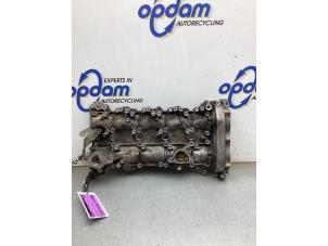 Gebruikte Kleppendeksel Mercedes CLA AMG (117.3) 2.0 CLA-45 AMG Turbo 16V Prijs € 225,00 Margeregeling aangeboden door Gebr Opdam B.V.