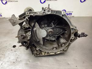 Gebruikte Versnellingsbak Peugeot 3008 I (0U/HU) 1.6 VTI 16V Prijs € 250,00 Margeregeling aangeboden door Gebr Opdam B.V.