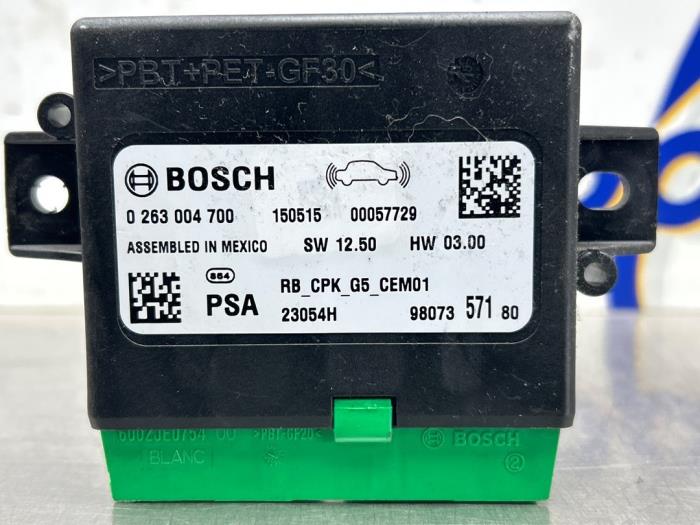 Gebruikte PDC Module Citroen C4 Cactus (0B/0P) 1.2 PureTech 82 12V Prijs € 50,00 Margeregeling aangeboden door Gebr Opdam B.V.
