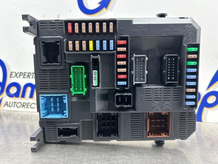 Gebruikte Computer Body Control Citroen C4 Cactus (0B/0P) 1.2 PureTech 82 12V Prijs € 75,00 Margeregeling aangeboden door Gebr Opdam B.V.
