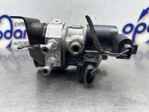 Gebruikte Brandstof Drukregelaar Volkswagen Polo VI (AW1) 1.0 TGI 12V Prijs € 200,00 Margeregeling aangeboden door Gebr Opdam B.V.