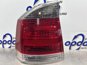 Gebruikte Achterlicht links Opel Vectra C GTS 2.2 DIG 16V Prijs € 50,00 Margeregeling aangeboden door Gebr Opdam B.V.