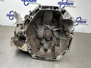 Gebruikte Versnellingsbak Renault Kangoo Express (FW) 1.5 dCi 85 Prijs € 475,00 Margeregeling aangeboden door Gebr Opdam B.V.