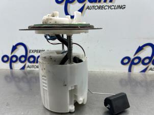 Gebruikte Benzinepomp Subaru Forester (SJ) 2.0 16V X Prijs € 100,00 Margeregeling aangeboden door Gebr Opdam B.V.