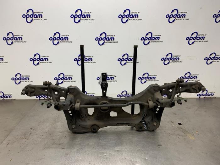 Gebruikte Subframe Volkswagen Golf VII (AUA) 1.4 TSI 16V Prijs € 125,00 Margeregeling aangeboden door Gebr Opdam B.V.