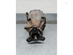 Gebruikte Differentieel achter Mercedes SLK (R171) 1.8 200 K 16V Prijs € 250,00 Margeregeling aangeboden door Gebr Opdam B.V.