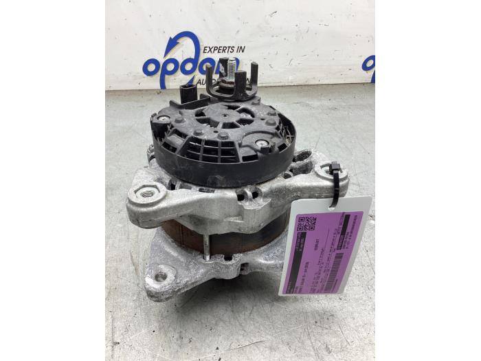 Gebruikte Dynamo Renault Kadjar (RFEH) 1.3 TCE 140 FAP 16V Prijs € 70,00 Margeregeling aangeboden door Gebr Opdam B.V.