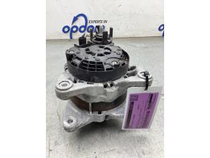 Gebruikte Dynamo Renault Kadjar (RFEH) 1.3 TCE 140 FAP 16V Prijs € 70,00 Margeregeling aangeboden door Gebr Opdam B.V.