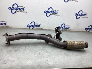 Gebruikte Voorpijp Uitlaat Renault Kadjar (RFEH) 1.3 TCE 140 FAP 16V Prijs € 100,00 Margeregeling aangeboden door Gebr Opdam B.V.