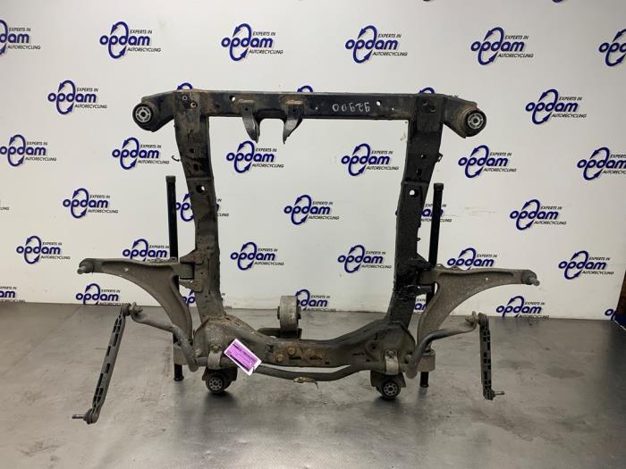 Gebruikte Subframe Opel Insignia Sports Tourer 1.4 Turbo 16V Ecotec Prijs € 150,00 Margeregeling aangeboden door Gebr Opdam B.V.