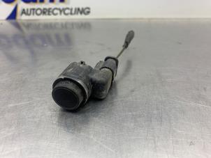 Gebruikte Sensor PDC Audi A1 Sportback (8XA/8XF) 1.0 TFSI Ultra 12V Prijs € 25,00 Margeregeling aangeboden door Gebr Opdam B.V.