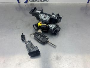 Gebruikte Set Cilindersloten (compleet) Audi A1 Sportback (8XA/8XF) 1.0 TFSI Ultra 12V Prijs € 174,00 Margeregeling aangeboden door Gebr Opdam B.V.