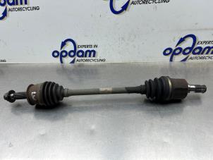 Gebruikte Aandrijfas links-voor Kia Picanto (BA) 1.1 12V Prijs € 75,00 Margeregeling aangeboden door Gebr Opdam B.V.