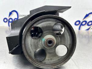 Gebruikte Servopomp Peugeot 206+ (2L/M) 1.1 XR,XS Prijs € 75,00 Margeregeling aangeboden door Gebr Opdam B.V.