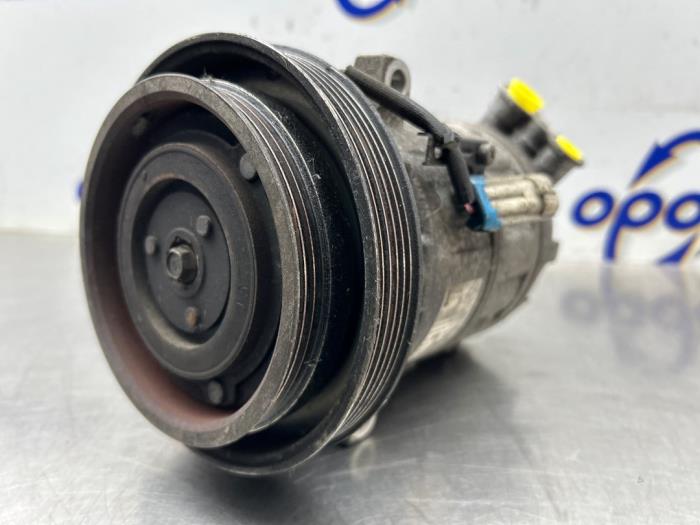 Gebruikte Aircopomp Alfa Romeo 159 (939AX) 2.2 JTS 16V Prijs € 75,00 Margeregeling aangeboden door Gebr Opdam B.V.