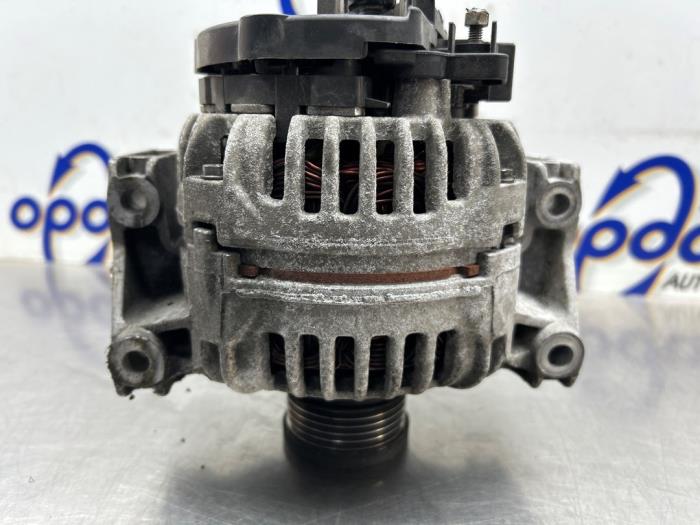 Gebruikte Dynamo Alfa Romeo 159 (939AX) 2.2 JTS 16V Prijs € 100,00 Margeregeling aangeboden door Gebr Opdam B.V.