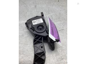 Gebruikte Sensor Gaspedaalpositie Suzuki Vitara (LY/MY) 1.6 16V VVT Prijs € 40,00 Margeregeling aangeboden door Gebr Opdam B.V.