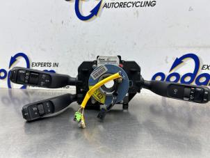 Gebruikte Combischakelaar Stuurkolom Alfa Romeo 159 (939AX) 2.2 JTS 16V Prijs € 75,00 Margeregeling aangeboden door Gebr Opdam B.V.