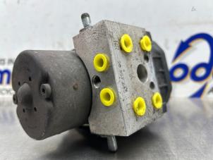 Gebruikte ABS Pomp Volvo V40 (VW) 2.0 16V Prijs € 125,00 Margeregeling aangeboden door Gebr Opdam B.V.