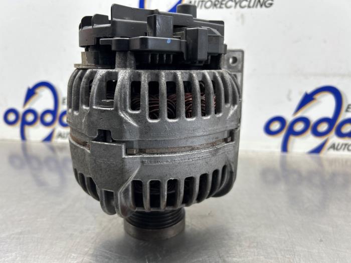 Gebruikte Dynamo Volvo V40 (VW) 2.0 16V Prijs € 75,00 Margeregeling aangeboden door Gebr Opdam B.V.