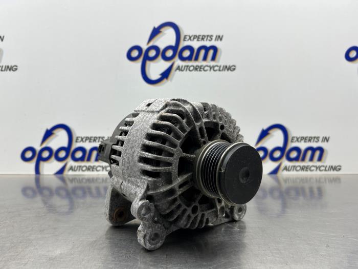 Gebruikte Dynamo Audi A3 (8P1) 1.6 Prijs € 50,00 Margeregeling aangeboden door Gebr Opdam B.V.