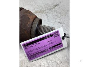 Gebruikte Homokineetas links-voor Ford S-Max (GBW) 2.0 16V Prijs € 50,00 Margeregeling aangeboden door Gebr Opdam B.V.