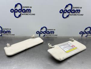 Gebruikte Zonneklep Ford Ka II 1.2 Prijs € 40,00 Margeregeling aangeboden door Gebr Opdam B.V.