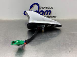 Gebruikte Antenne Kia Ceed Sportswagon (CDF) 1.5 T-GDI 16V Eco-Dynamics+ Prijs € 100,00 Margeregeling aangeboden door Gebr Opdam B.V.