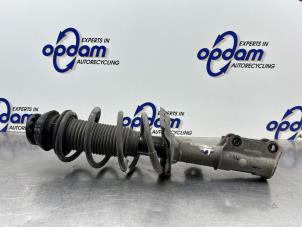 Gebruikte Mac Phersonpoot links-voor Hyundai i10 (B5) 1.0 12V Prijs € 75,00 Margeregeling aangeboden door Gebr Opdam B.V.