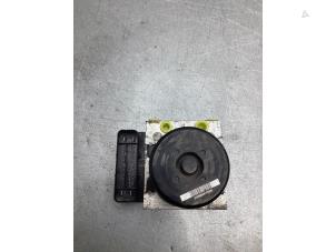 Gebruikte ABS Pomp Ford Fiesta 6 (JA8) 1.25 16V Prijs € 150,00 Margeregeling aangeboden door Gebr Opdam B.V.