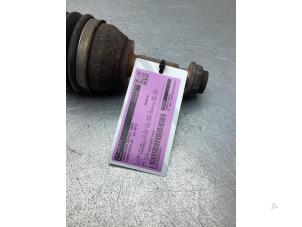 Gebruikte Homokineetas rechts-voor Ford Fiesta 6 (JA8) 1.25 16V Prijs € 40,00 Margeregeling aangeboden door Gebr Opdam B.V.