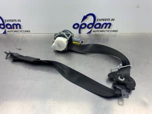 Gebruikte Veiligheidsgordel links-voor Peugeot 5008 I (0A/0E) 1.6 VTI 16V Prijs € 150,00 Margeregeling aangeboden door Gebr Opdam B.V.