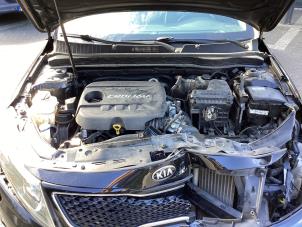Gebruikte Motor Kia Optima 1.7 CRDi 16V Prijs € 2.000,00 Margeregeling aangeboden door Gebr Opdam B.V.