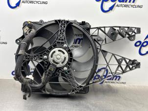 Gebruikte Koelvin Fiat Punto III (199) 0.9 TwinAir Turbo 100 Prijs € 75,00 Margeregeling aangeboden door Gebr Opdam B.V.