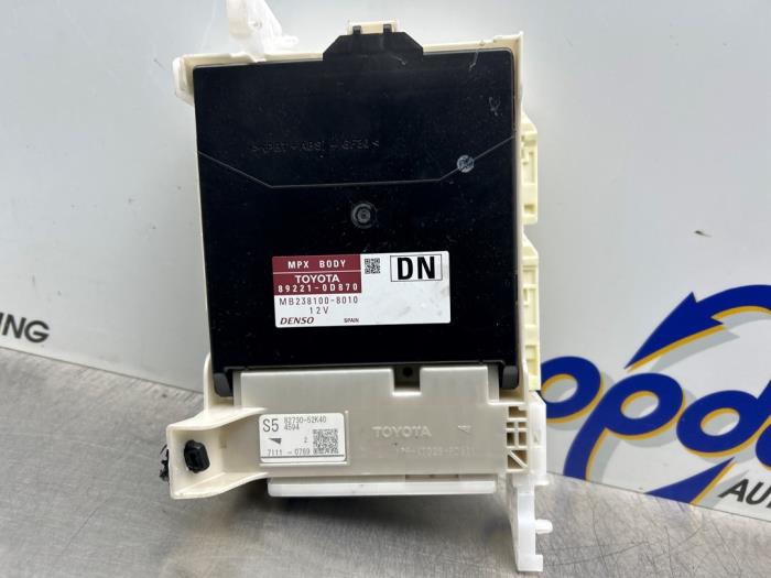 Gebruikte Module Bodycontrol Toyota Yaris III (P13) 1.5 16V Hybrid Prijs € 100,00 Margeregeling aangeboden door Gebr Opdam B.V.