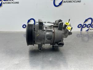 Gebruikte Aircopomp Citroen DS3 Cabrio (SB) 1.2 12V PureTech 82 Prijs € 150,00 Margeregeling aangeboden door Gebr Opdam B.V.