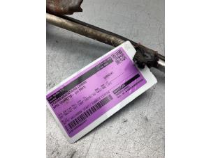 Gebruikte Servoleiding Opel Vivaro 2.0 CDTI 122 Prijs € 121,00 Inclusief btw aangeboden door Gebr Opdam B.V.