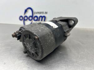 Gebruikte Startmotor Renault Clio III (BR/CR) 1.2 16V 75 Prijs € 50,00 Margeregeling aangeboden door Gebr Opdam B.V.
