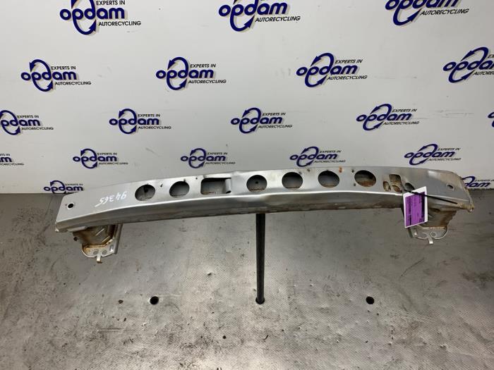 Bumperframe voor van een Citroën C1 1.0 12V 2006