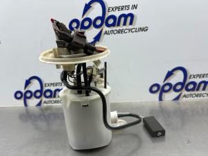 Gebruikte Benzinepomp Saab 9-5 Estate (YS3E) 2.3t 16V Prijs € 75,00 Margeregeling aangeboden door Gebr Opdam B.V.