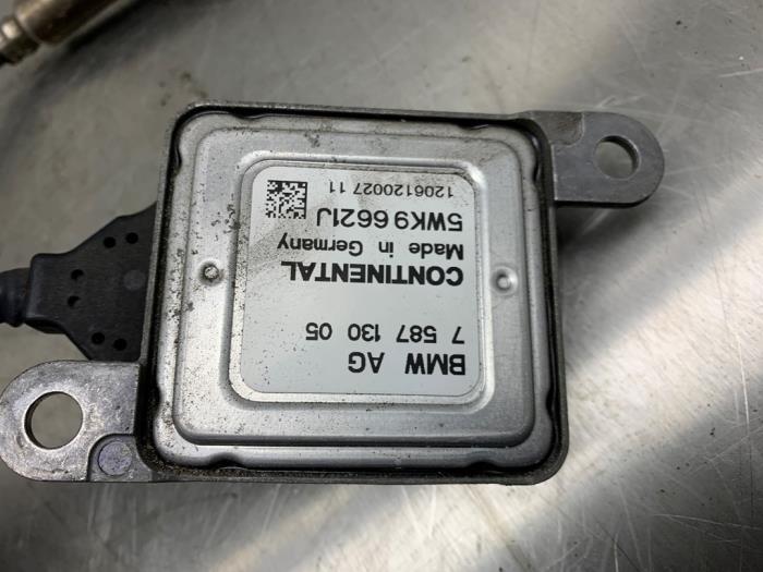 Nox sensor van een BMW 3 serie Touring (E91) 320i 16V 2008