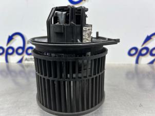 Gebruikte Chaufage Ventilatiemotor Saab 9-5 Estate (YS3E) 2.3t 16V Prijs € 50,00 Margeregeling aangeboden door Gebr Opdam B.V.