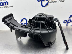 Gebruikte Kachel Ventilatiemotor Saab 9-3 II Sport Sedan (YS3F) 2.0T 16V Prijs € 75,00 Margeregeling aangeboden door Gebr Opdam B.V.