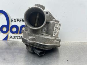 Gebruikte Gasklephuis Ford Fusion 1.4 16V Prijs € 50,00 Margeregeling aangeboden door Gebr Opdam B.V.