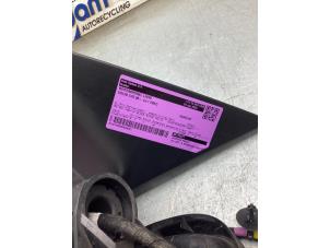 Gebruikte Spiegel Buiten links Volvo C70 (MC) 2.4 20V Prijs € 120,00 Margeregeling aangeboden door Gebr Opdam B.V.