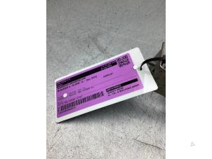 Gebruikte Brandstof Drukregelaar Mercedes A (W176) 1.6 A-200 16V Prijs € 25,00 Margeregeling aangeboden door Gebr Opdam B.V.