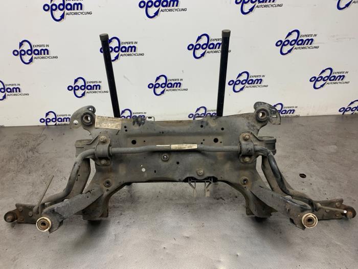 Gebruikte Subframe Ford Focus 3 Wagon 1.6 TDCi ECOnetic Prijs € 75,00 Margeregeling aangeboden door Gebr Opdam B.V.